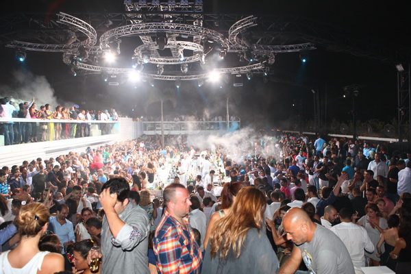 White on Saturday Night